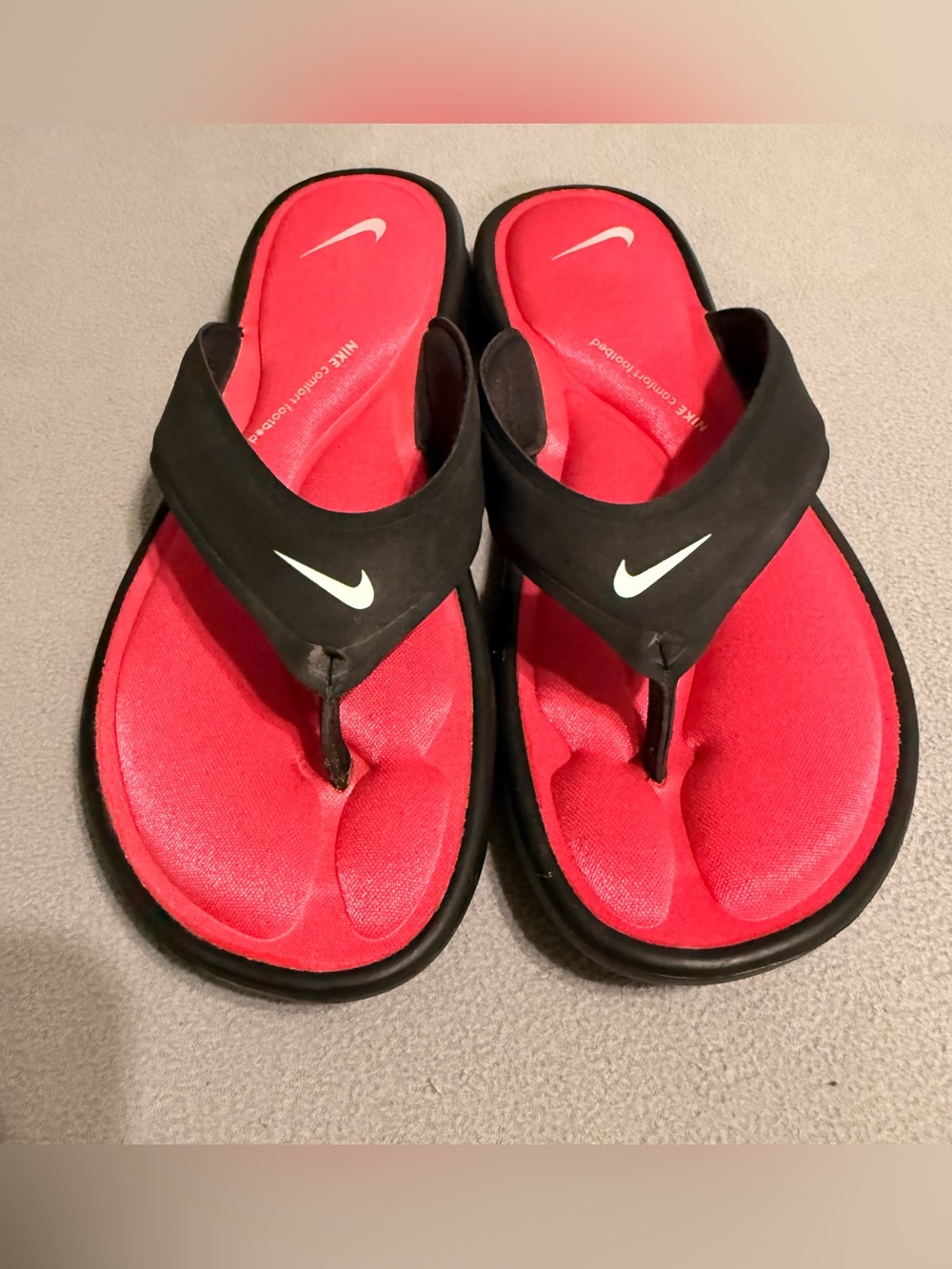 Nike Black & Hot Pink Sandals - Comfort Footbed Flip Flops / Thong - Womens 9 - Picture 2 of 8